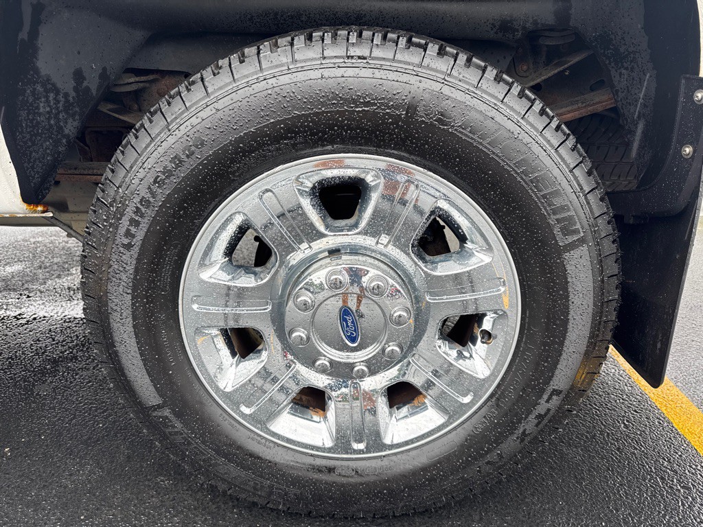 2014 Ford F-350 Image 10