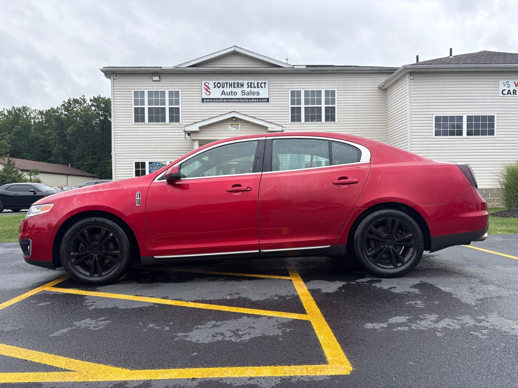 2010 Lincoln MKS Image 1