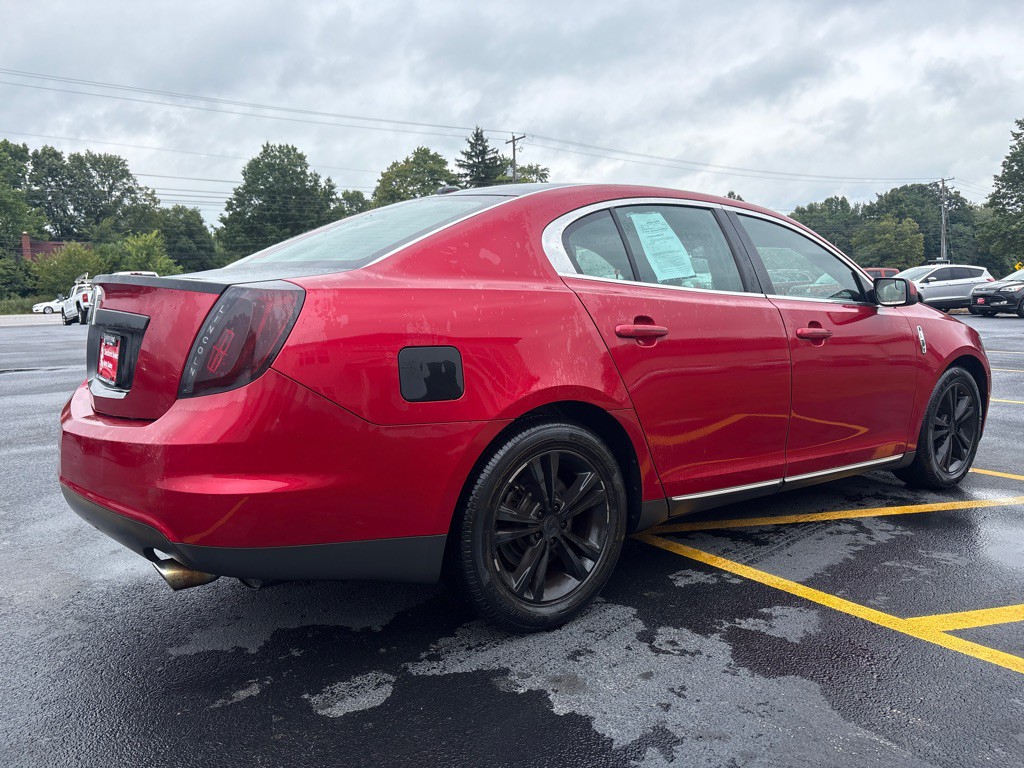 2010 Lincoln MKS Image 6