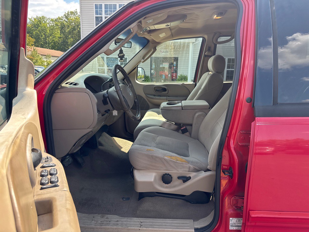 2002 Ford F-150 Image 10