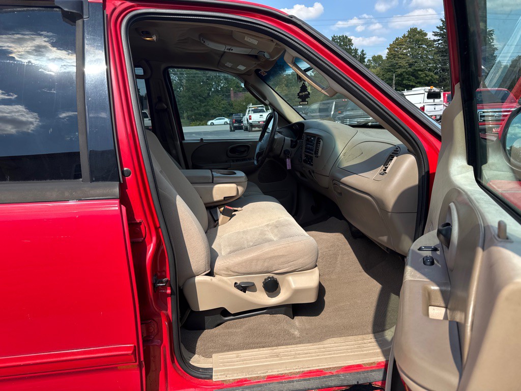 2002 Ford F-150 Image 12