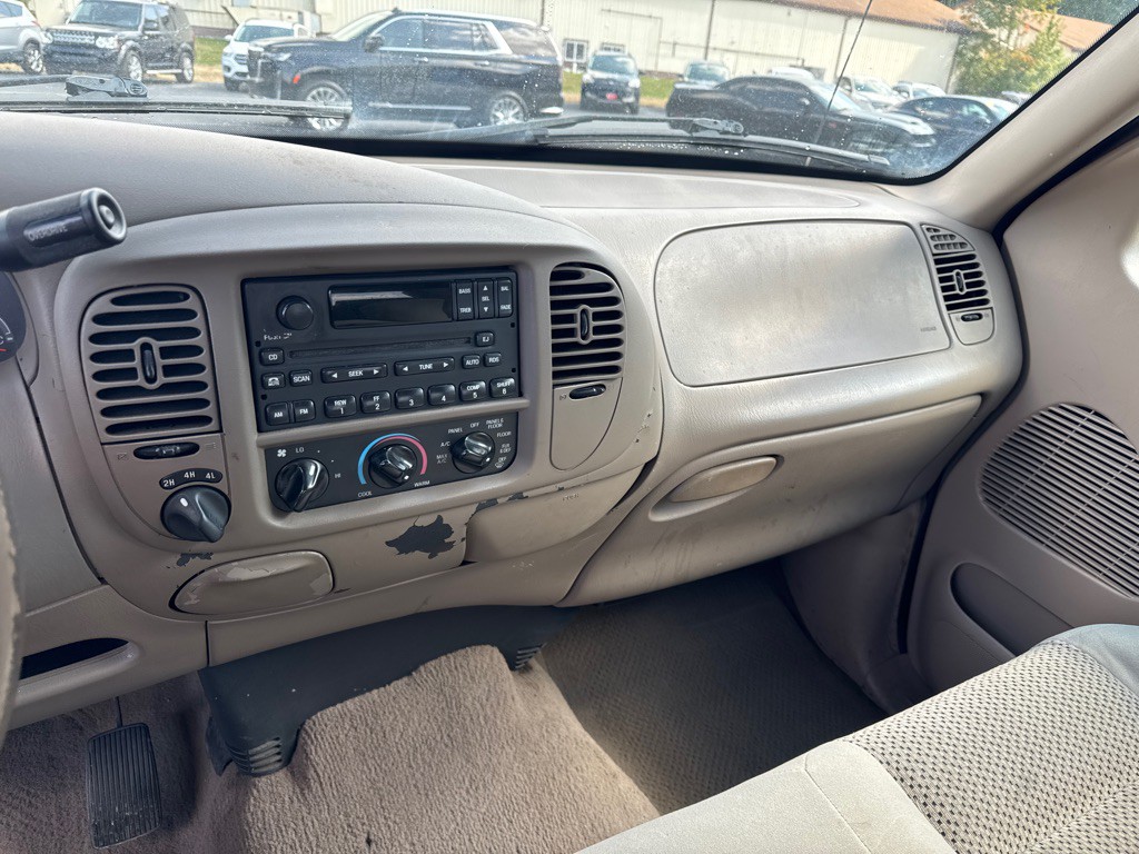 2002 Ford F-150 Image 15