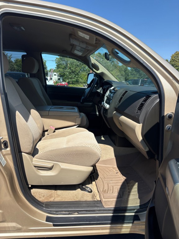 2010 Toyota Tundra Image 11