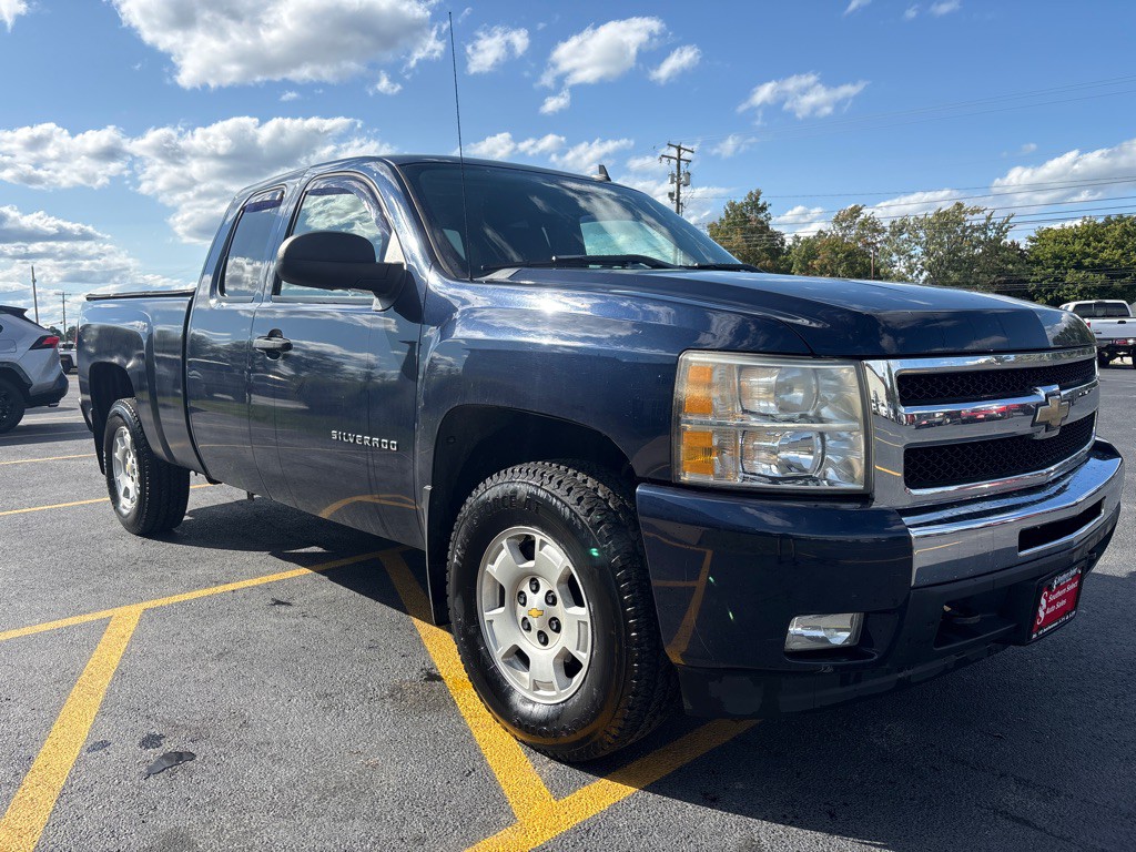 2011 Chevrolet Silverado 1500 Image 4