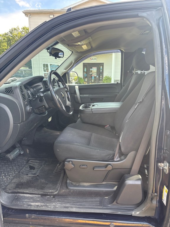 2011 Chevrolet Silverado 1500 Image 9