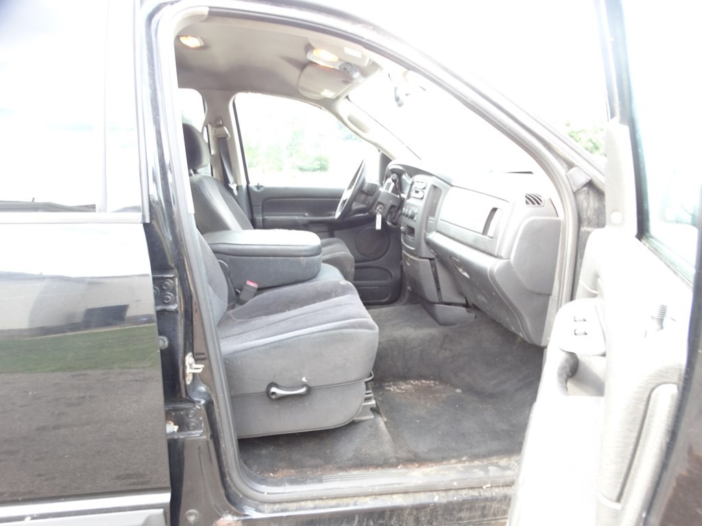 2004 Dodge Ram 1500 Image 12
