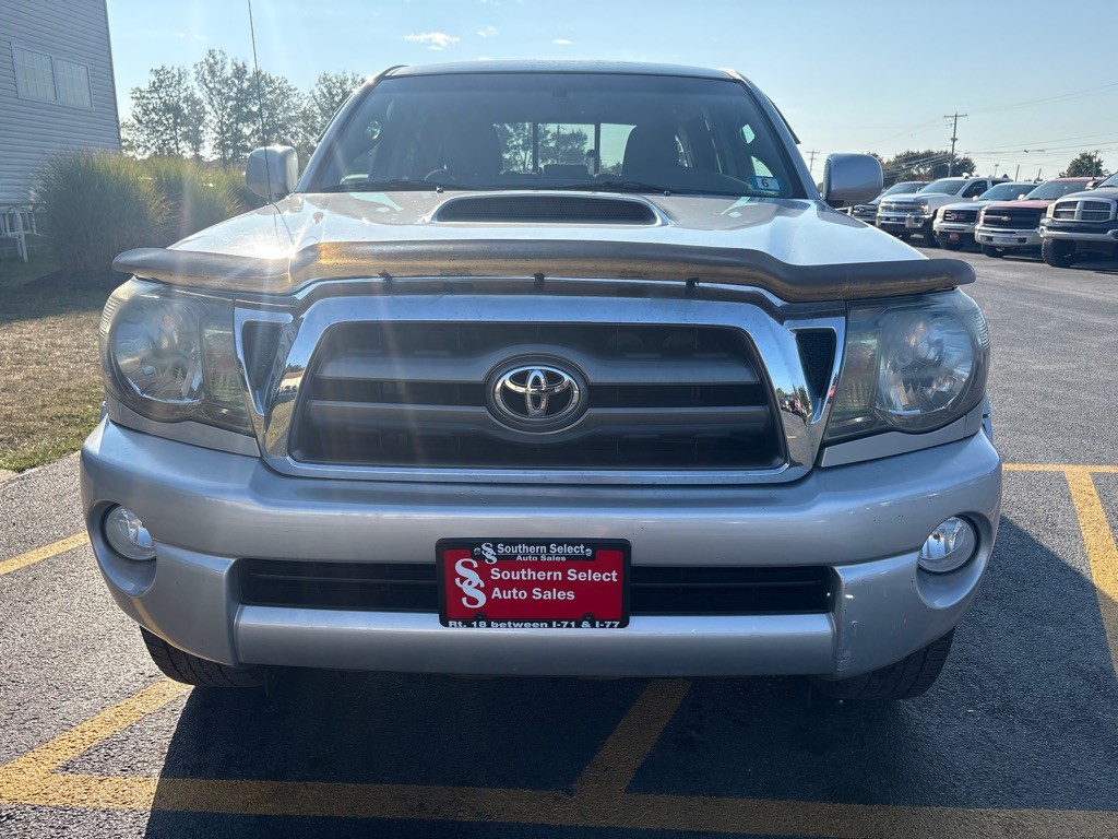 2010 Toyota Tacoma Image 3