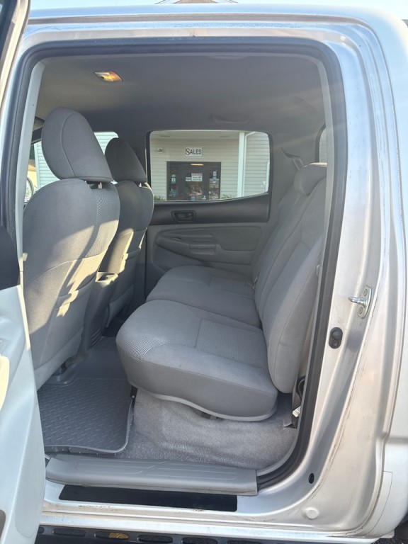 2010 Toyota Tacoma Image 10