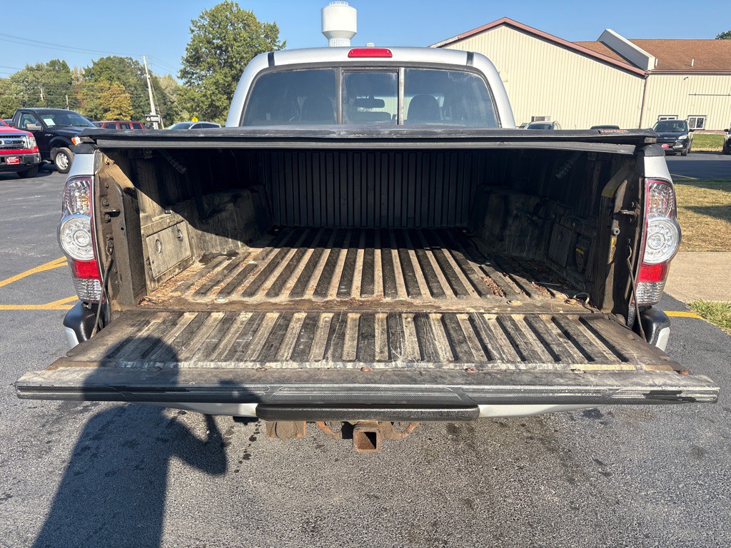 2010 Toyota Tacoma Image 13
