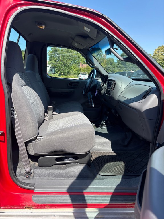 2002 Ford F-150 Image 10