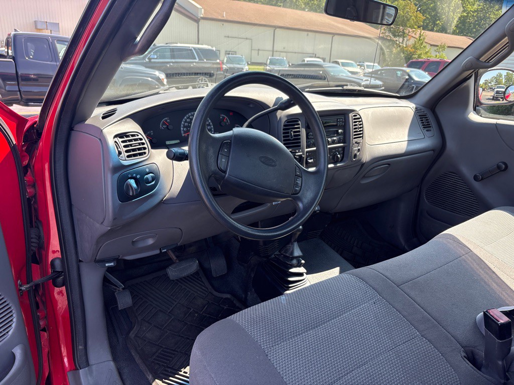 2002 Ford F-150 Image 12