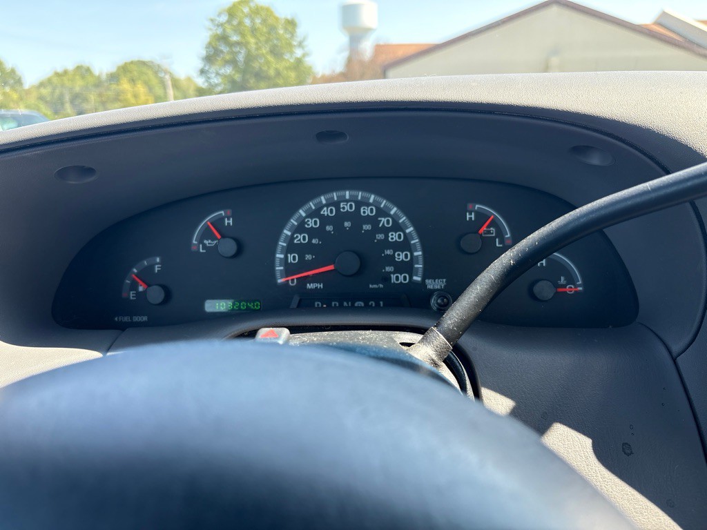 2002 Ford F-150 Image 13