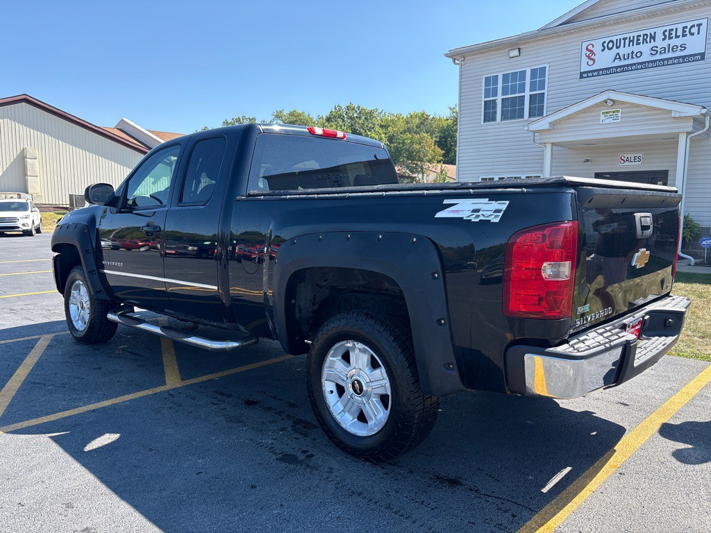 2011 Chevrolet Silverado 1500 Image 8