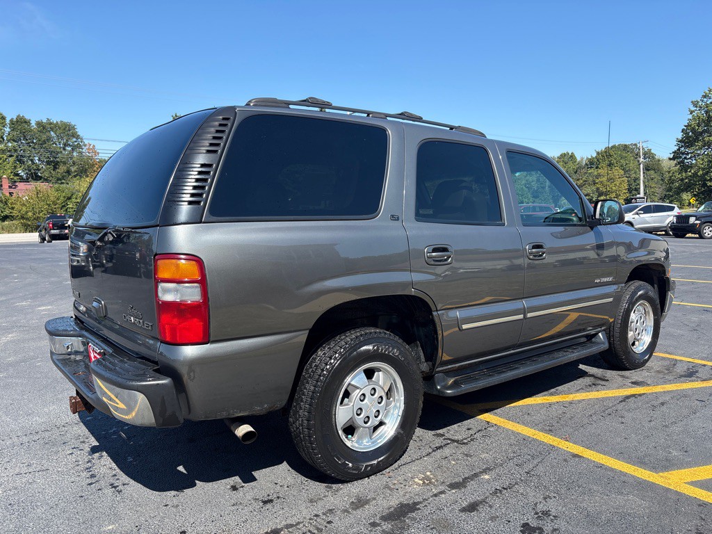 2001 Chevrolet Tahoe Image 6