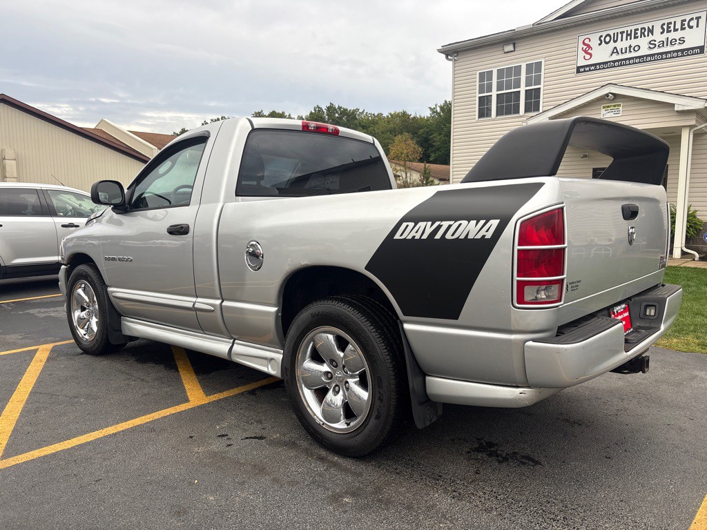 2005 Dodge Ram 1500 Image 8