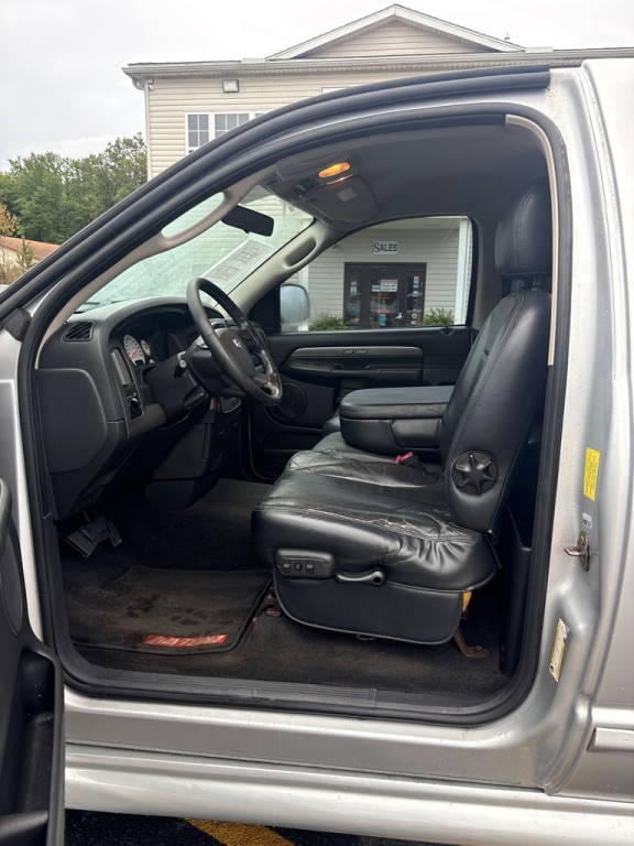 2005 Dodge Ram 1500 Image 9