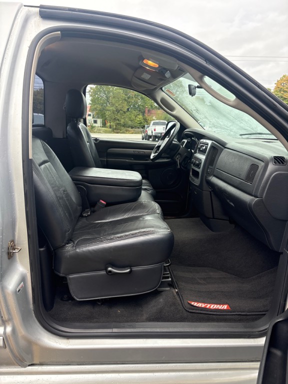 2005 Dodge Ram 1500 Image 10