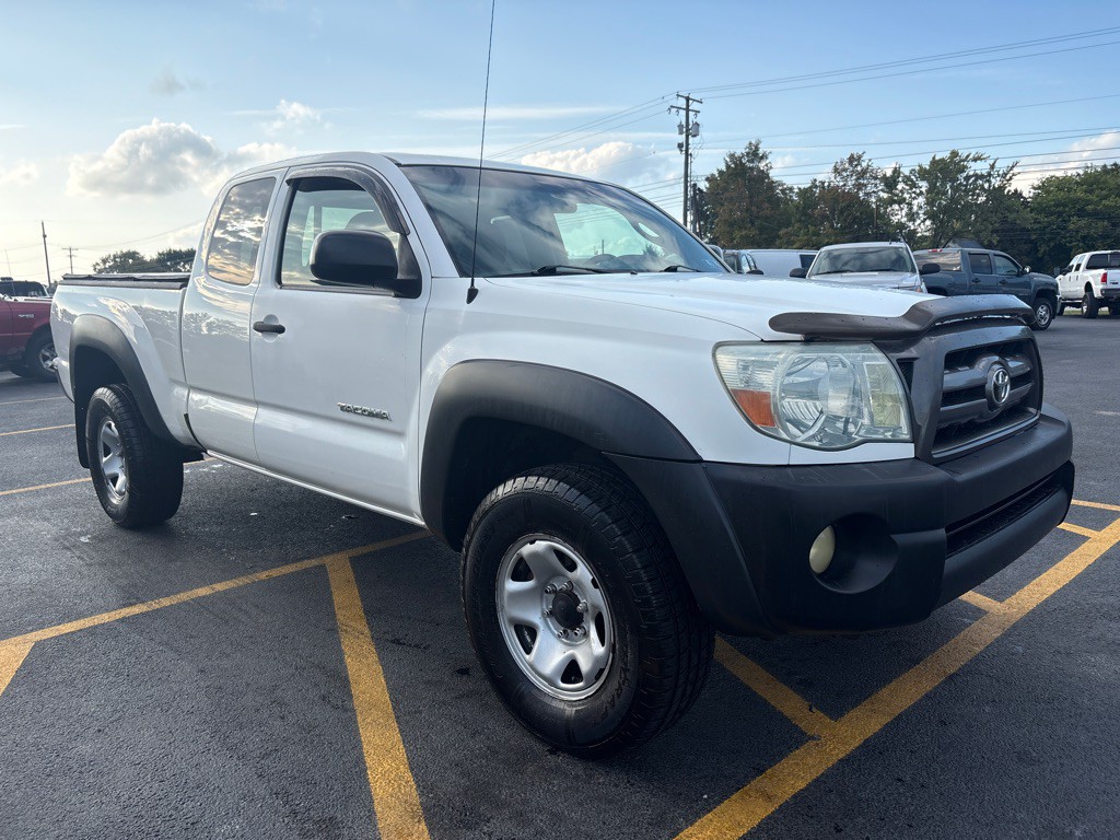 2010 Toyota Tacoma Image 4