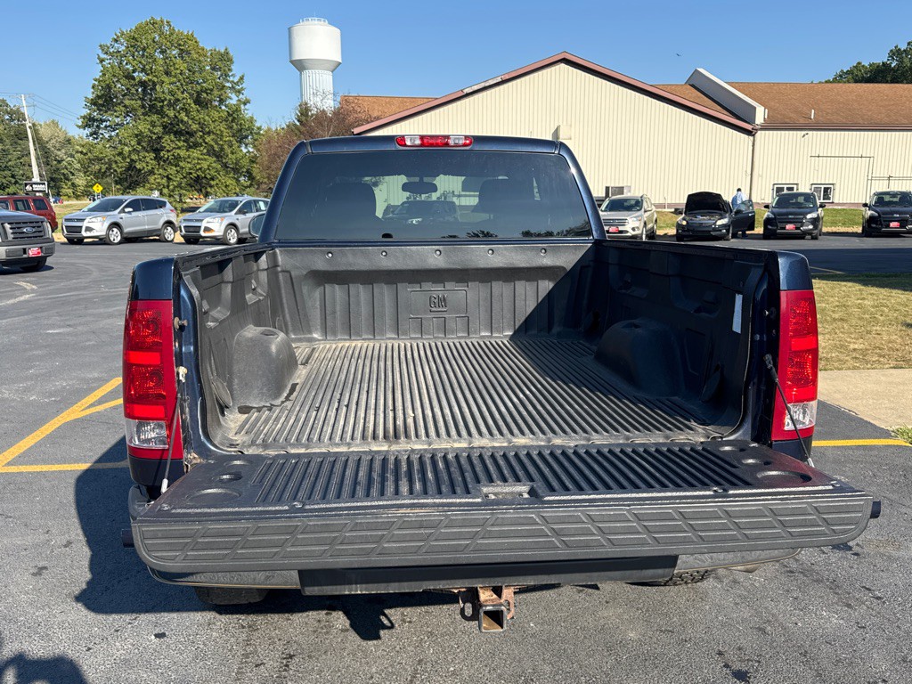 2010 GMC Sierra Image 8