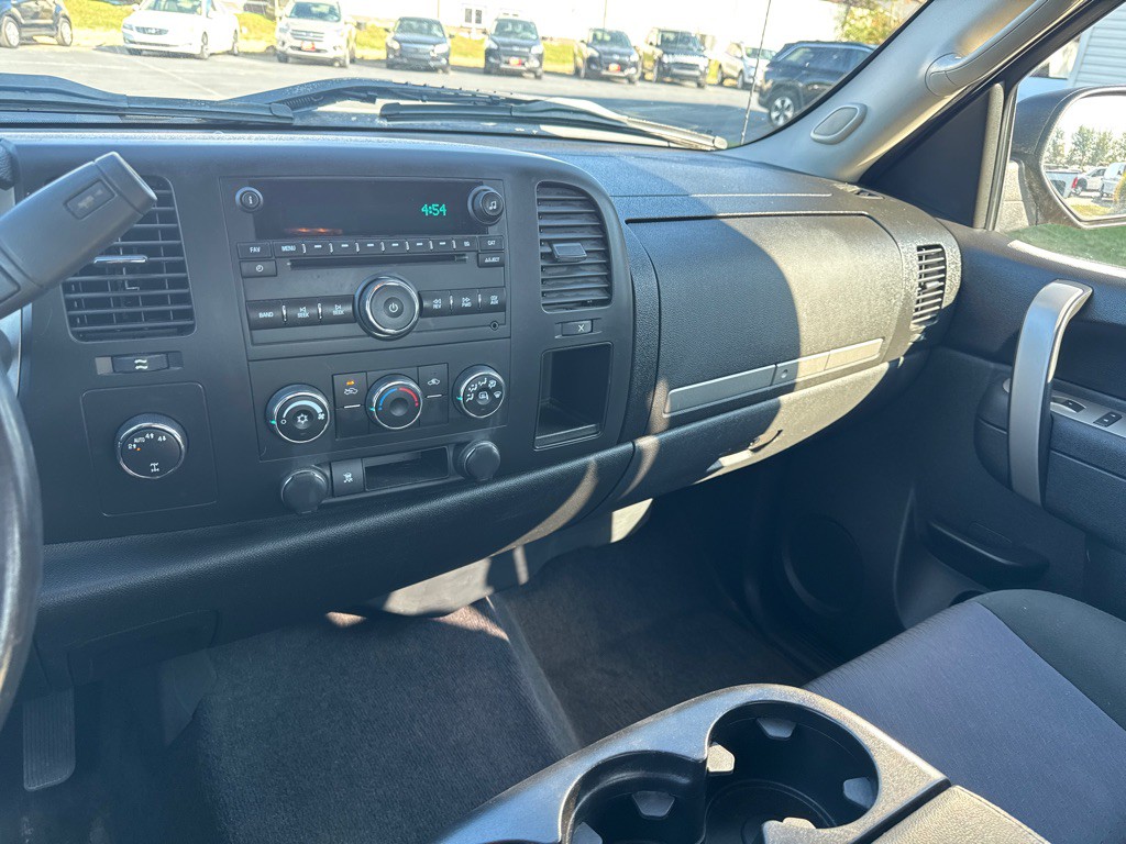 2010 GMC Sierra Image 16
