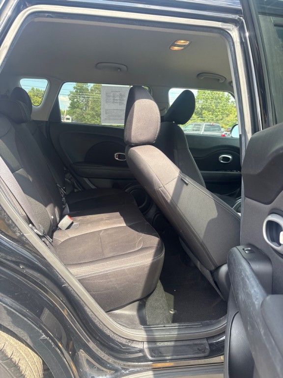 2015 Kia Soul Image 12