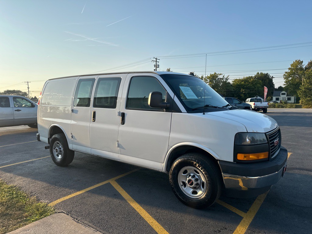 2019 GMC Savana Image 4