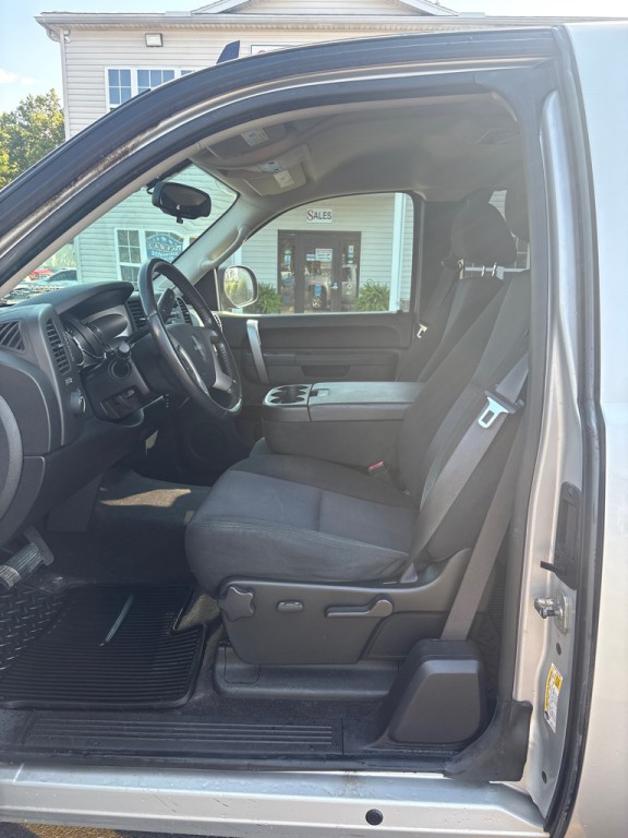 2010 GMC Sierra Image 9