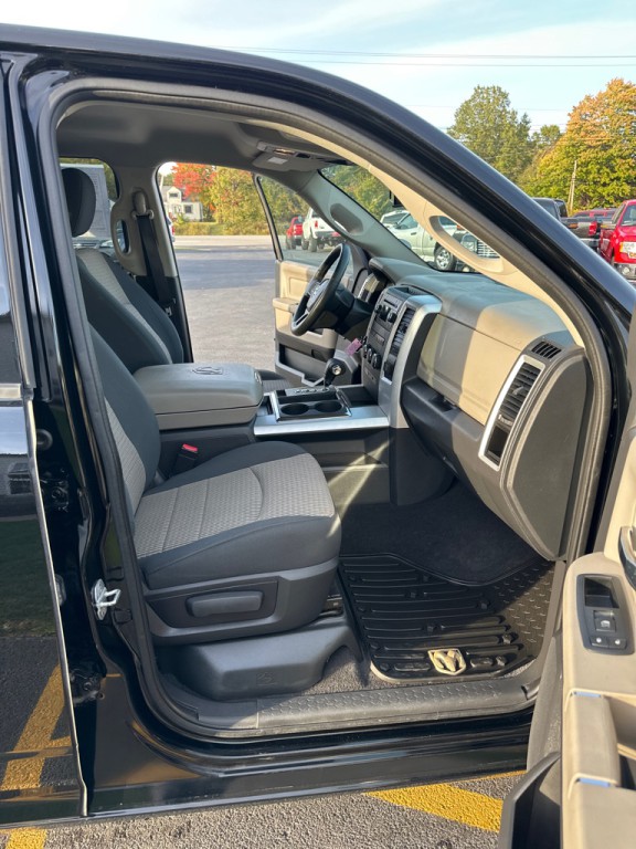 2012 Dodge Ram 1500 Image 12