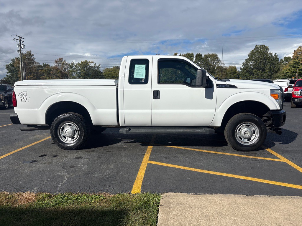 2011 Ford F-250 Image 5