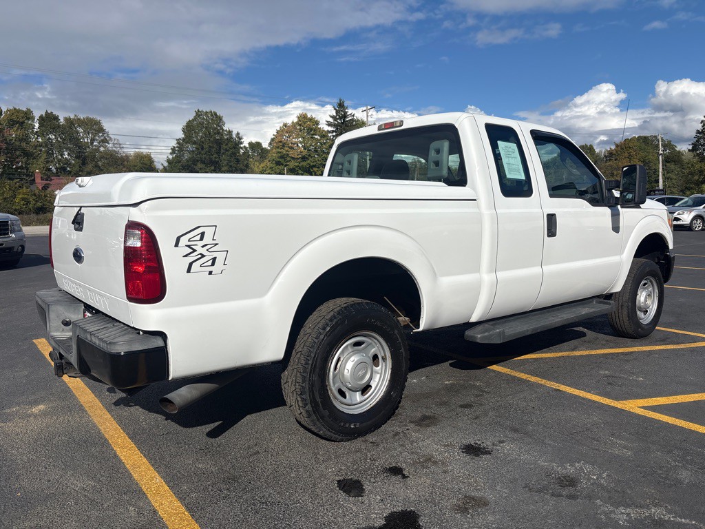 2011 Ford F-250 Image 6