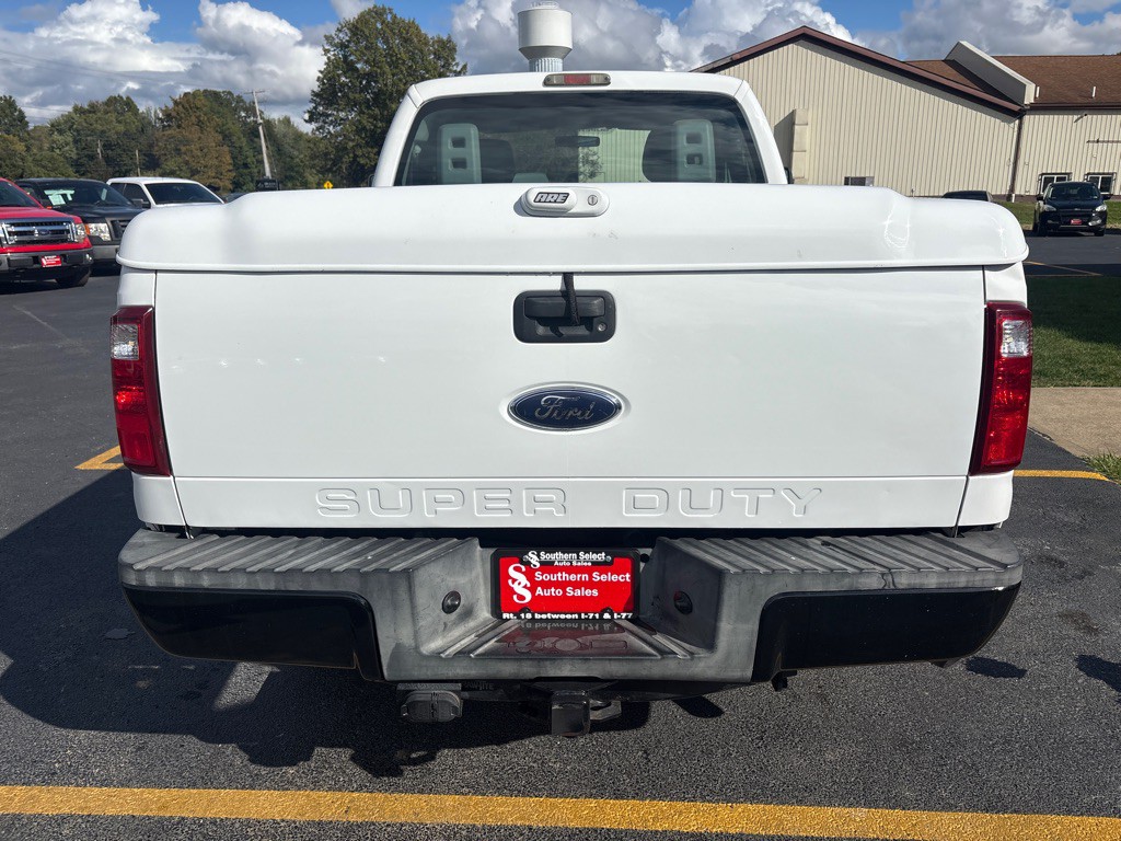 2011 Ford F-250 Image 7