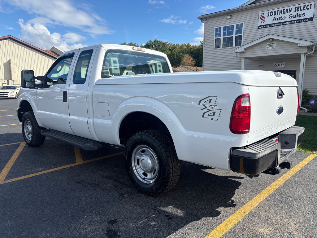 2011 Ford F-250 Image 8