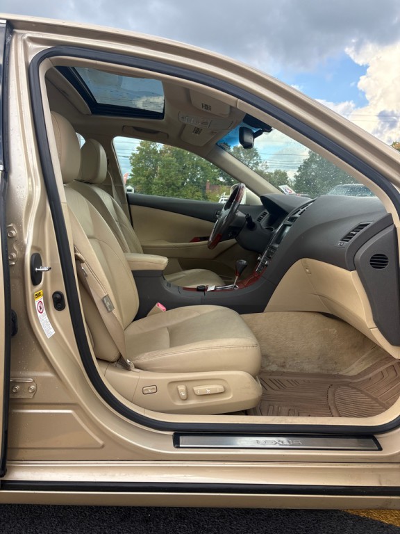 2007 Lexus ES Image 11