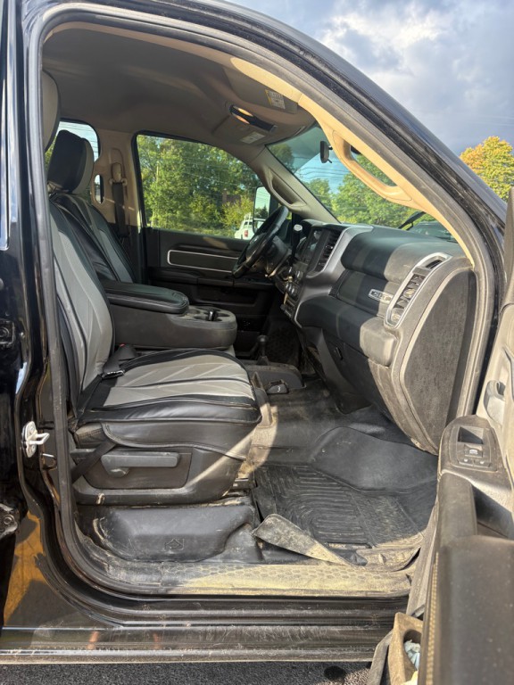 2019 RAM 3500 Image 11