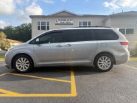 Image for 2015 Toyota Sienna XLE ID: 6869127