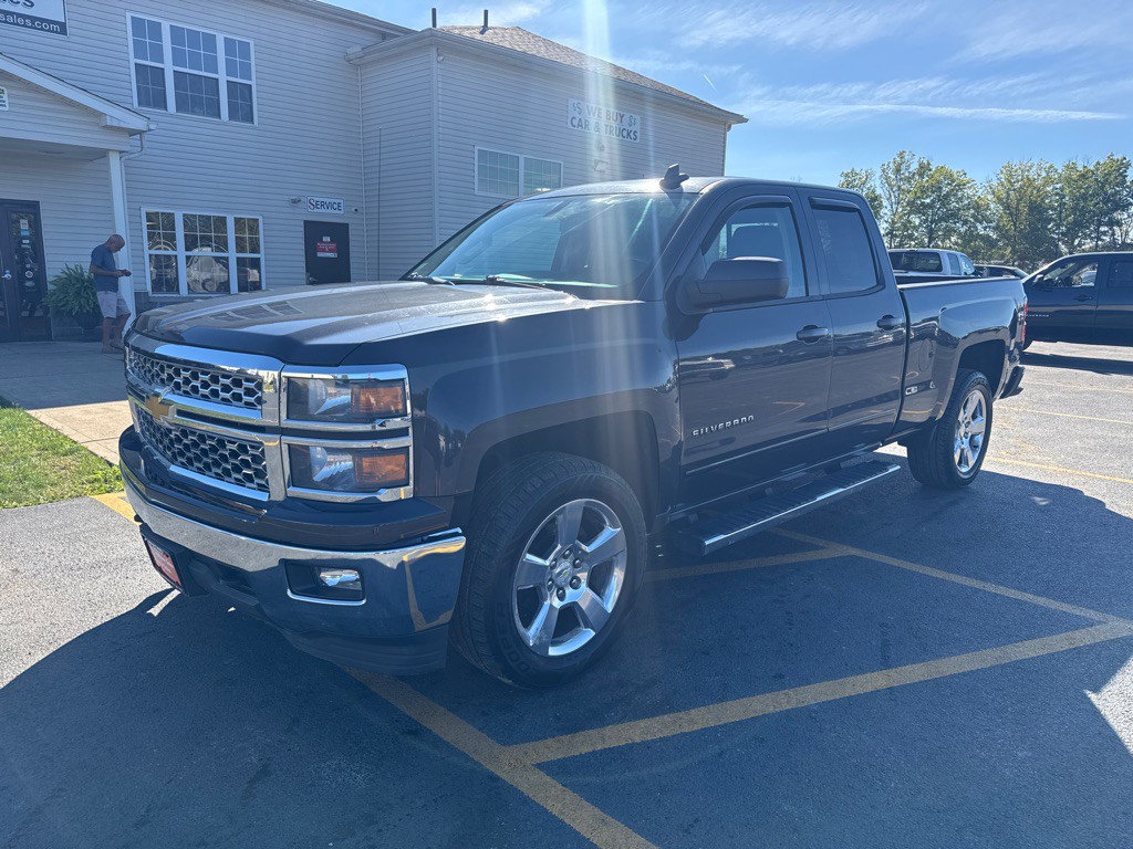 2015 Chevrolet Silverado 1500 Image 2