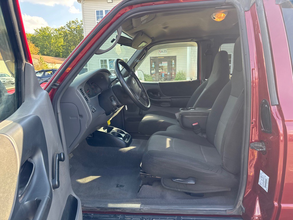 2003 Ford Ranger Image 10