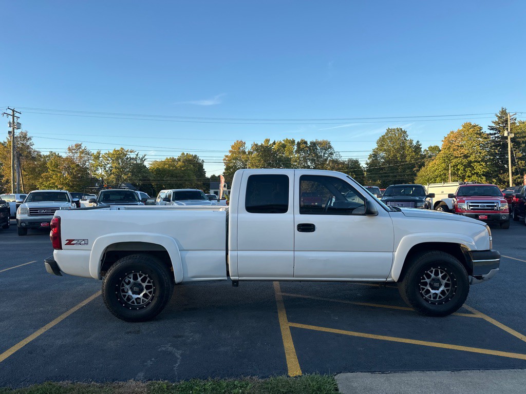 2003 Chevrolet Silverado 1500 Image 5