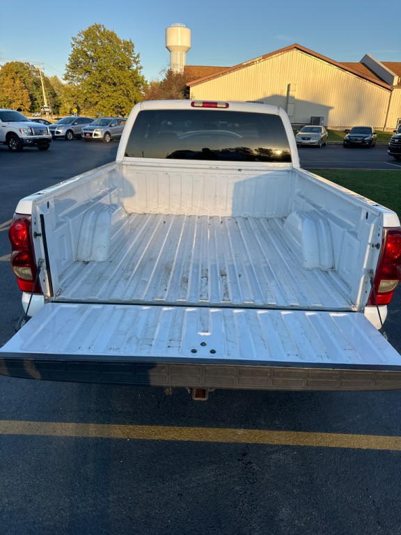 2003 Chevrolet Silverado 1500 Image 13