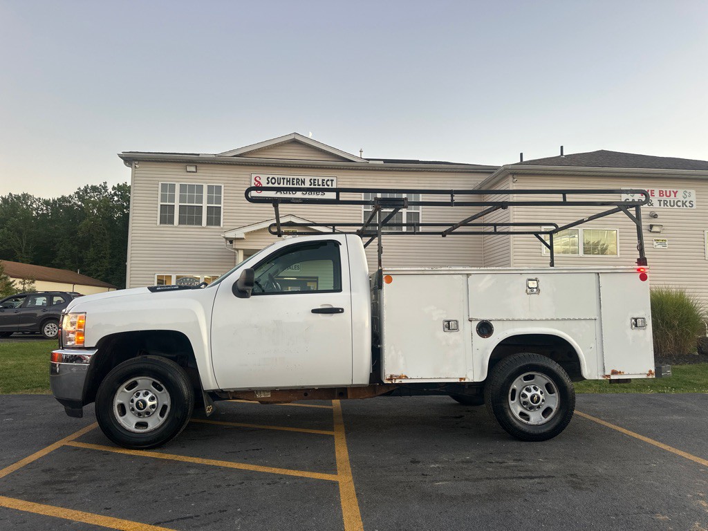 2013 Chevrolet Silverado 1500 Image 1