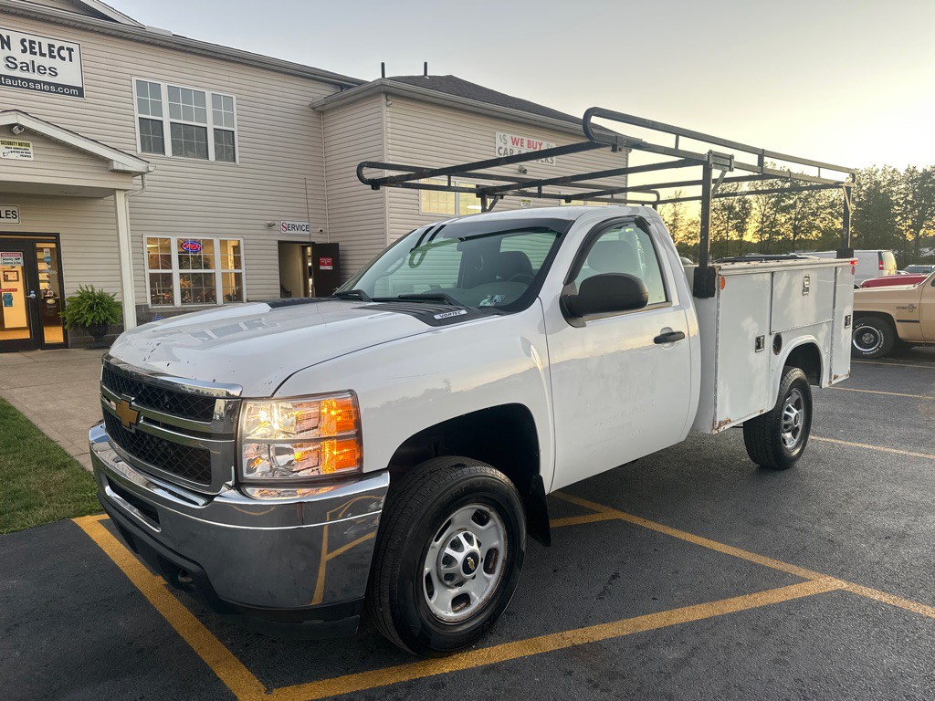 2013 Chevrolet Silverado 1500 Image 2