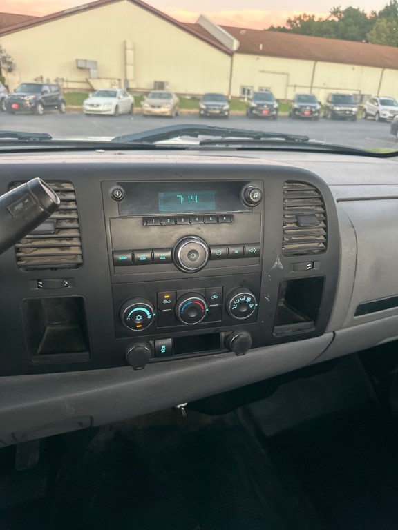 2013 Chevrolet Silverado 1500 Image 12