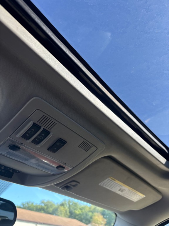 2013 Chevrolet Tahoe Image 19