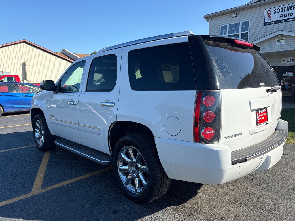 2014 GMC Yukon Image 8