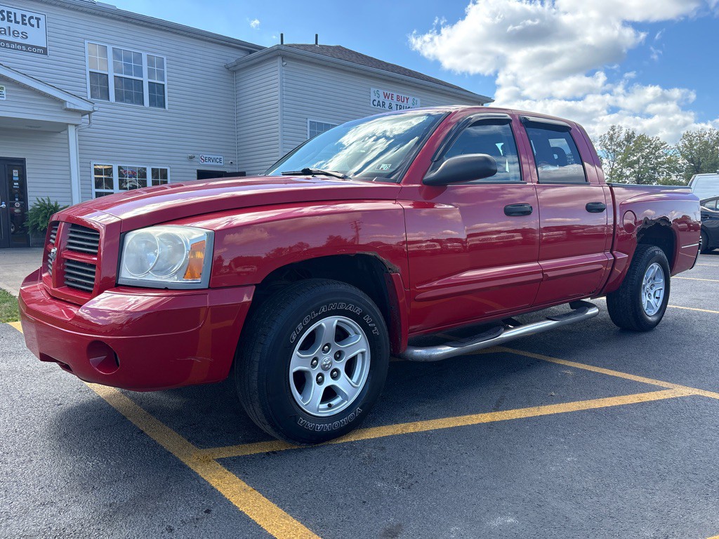 2006 Dodge Dakota Image 2