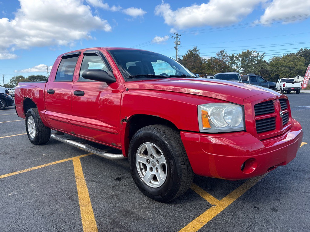 2006 Dodge Dakota Image 4