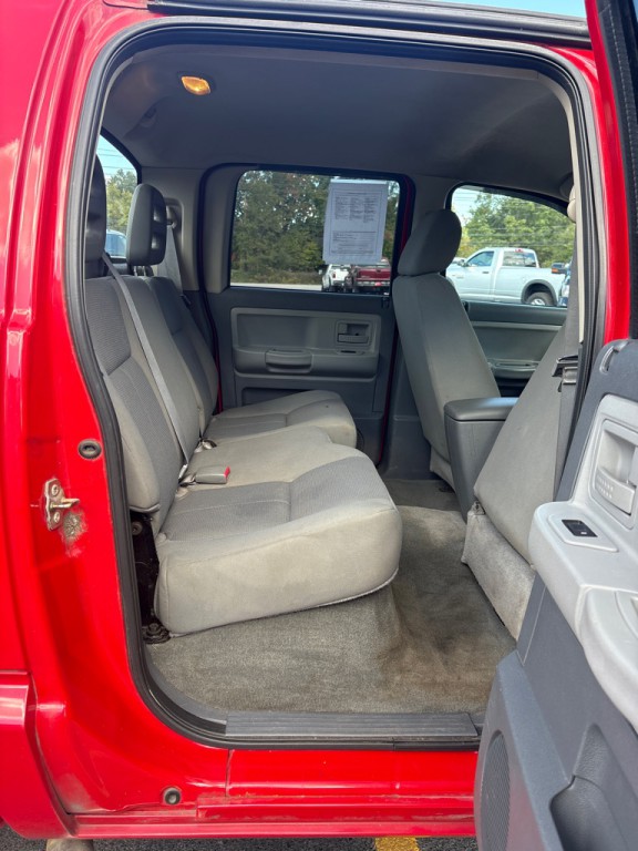 2006 Dodge Dakota Image 12