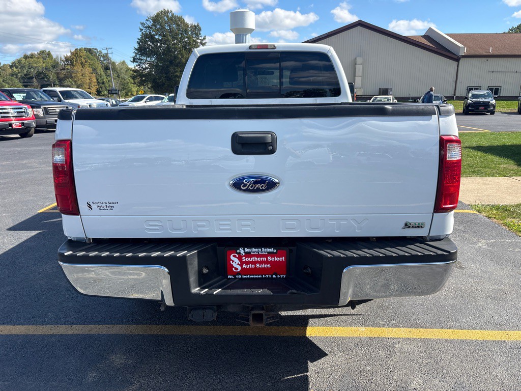 2011 Ford F-250 Image 7