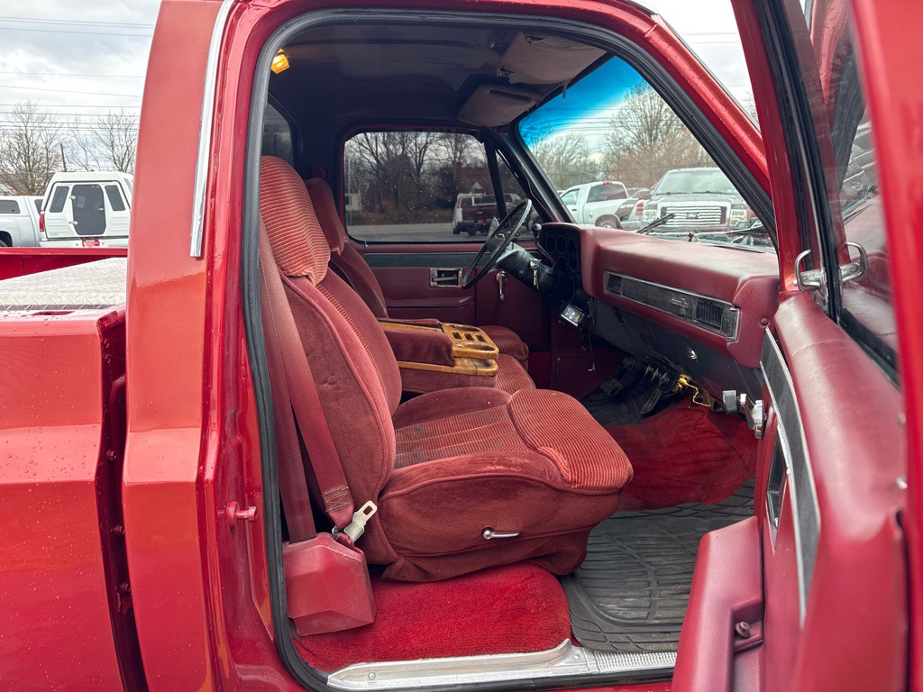 1982 Chevrolet C/K 10 Image 12
