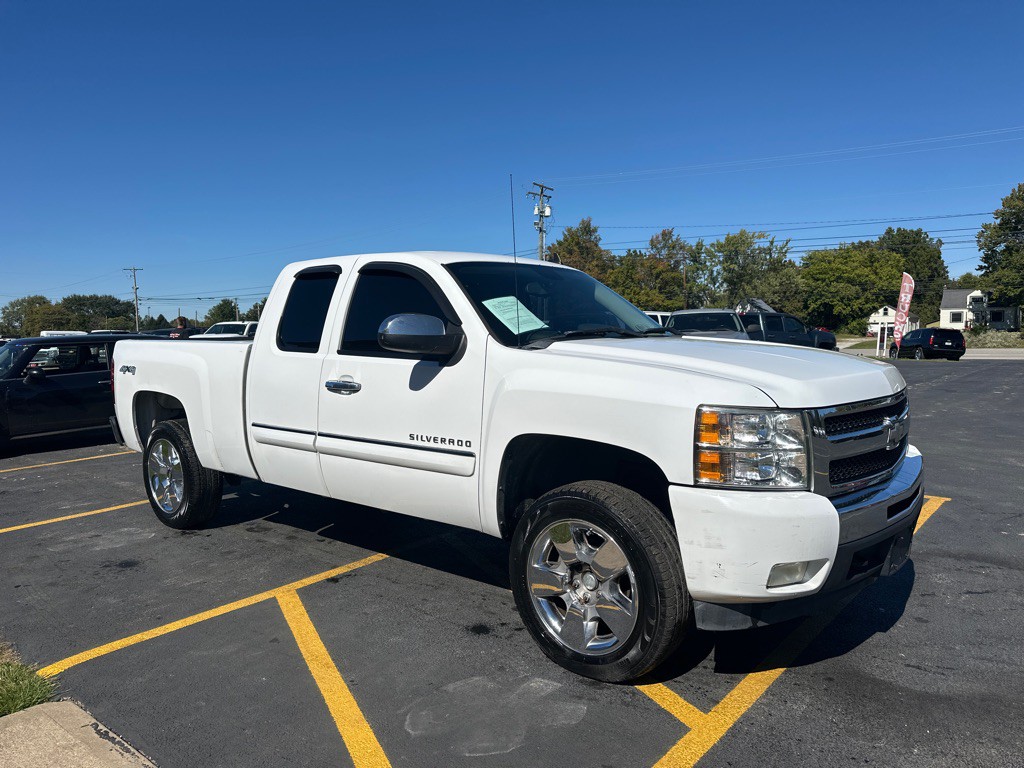 2011 Chevrolet Silverado 1500 Image 4